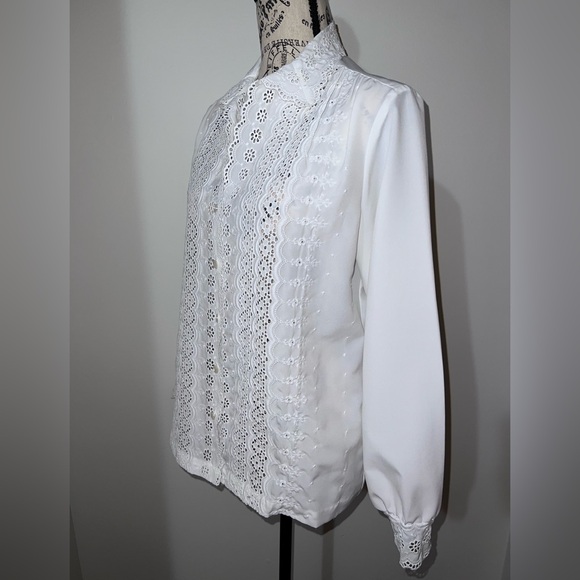 White Floral Eyelet Lace Trim Long Sleeve Top Scalloped Collar & Cuffs Large - Picture 3 of 10